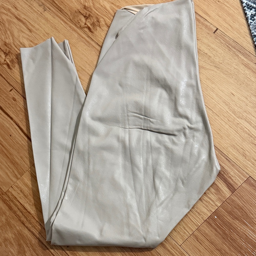 Commando, faux, leather leggings, Bone/Cream color